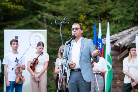 Predstavitev knjige Ivana Sivca o življenju in delu Josipa Jurčiča 11